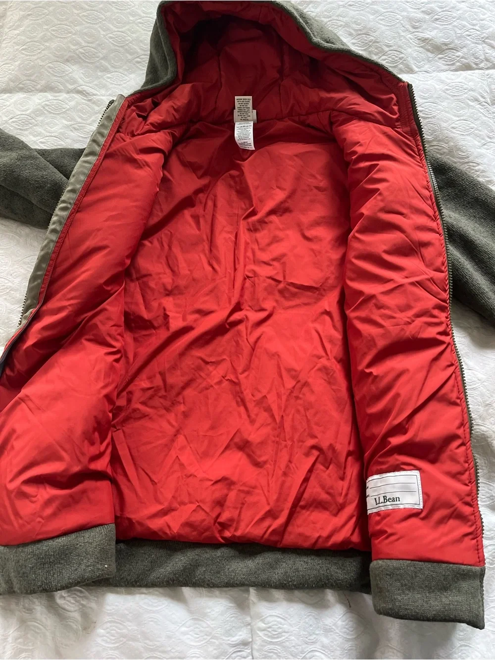 LL Bean Kids Hooded Fleece Jacket - Olive Green with Red Lining size XL / 18